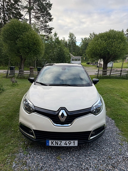 Renault Captur 8 of 16