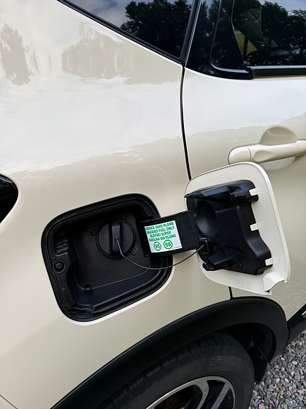 Renault Captur 15 of 16