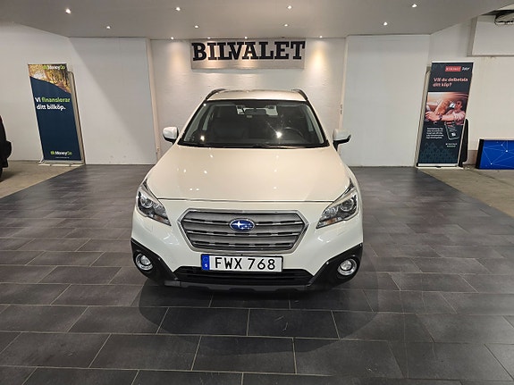 Subaru Outback 3 of 5