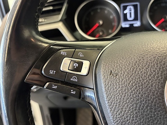 Volkswagen Touran 16 of 21