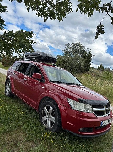 Dodge Journey 3 of 8