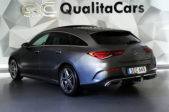 Mercedes-Benz CLA180 3 of 5