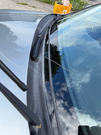 Subaru Legacy 8 of 15