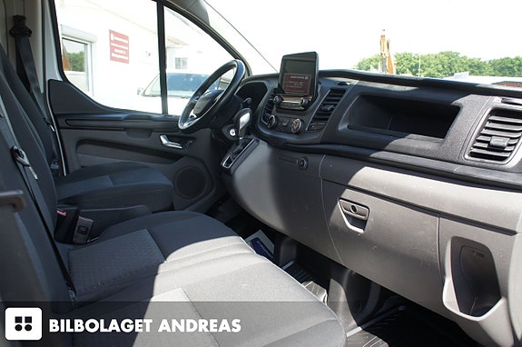 Ford Transit Custom 6 of 11