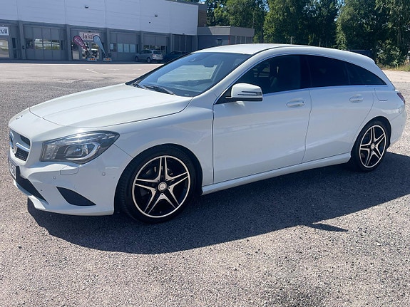 Mercedes-Benz CLA220 23 of 23