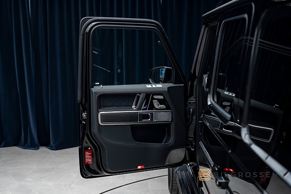 Mercedes-Benz G63 13 of 28