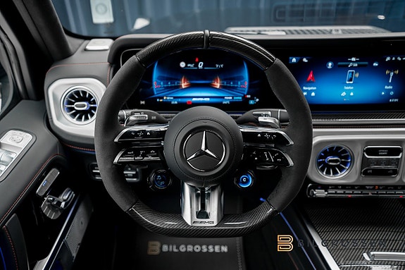 Mercedes-Benz G63 21 of 28