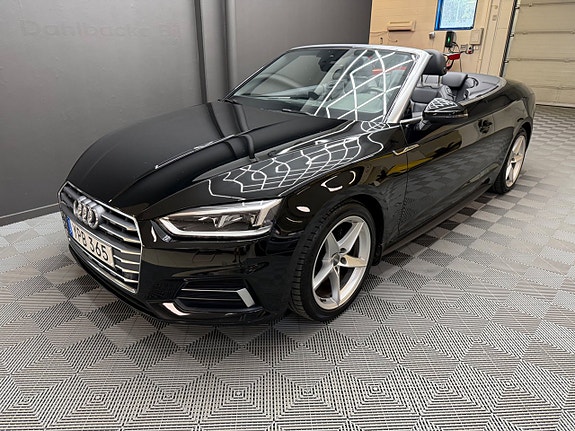 Audi A5 2 of 5