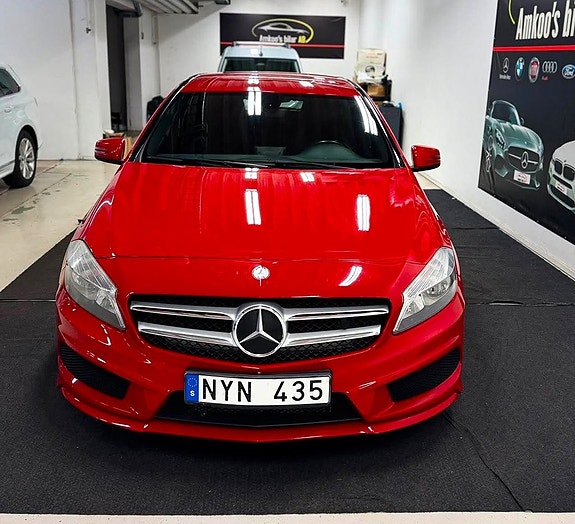 Mercedes-Benz A180 4 of 5