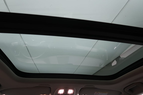 Volvo XC60 8 of 22