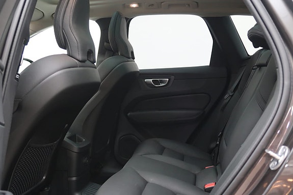 Volvo XC60 5 of 5