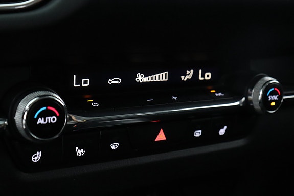 Mazda CX-30 16 of 25