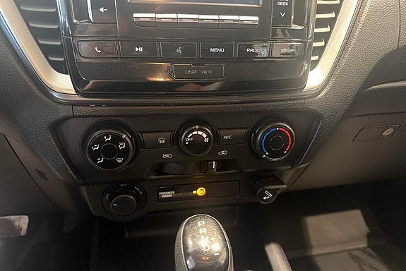 Isuzu D-max 13 of 17