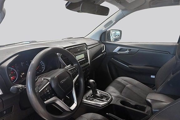 Isuzu D-max 8 of 17