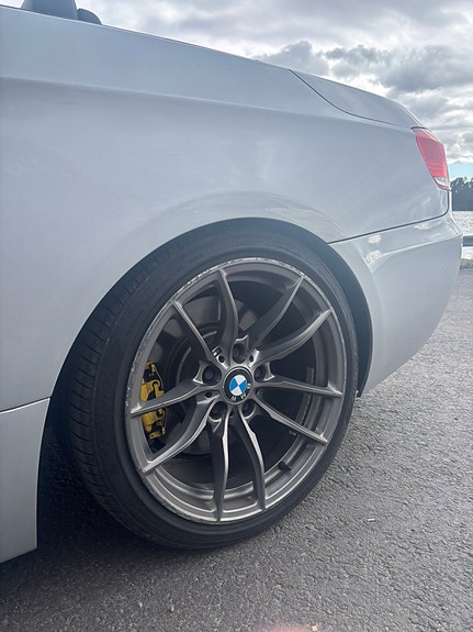 BMW 335i 5 of 5