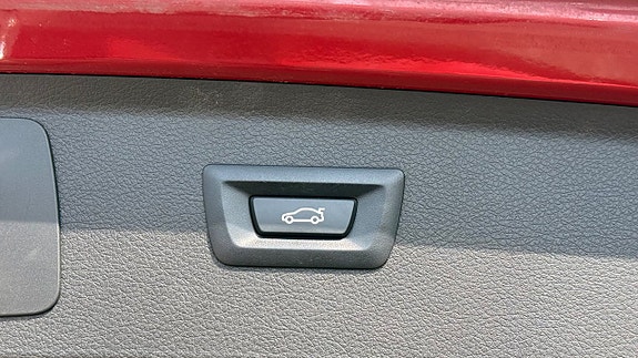 BMW 225xe 25 of 30