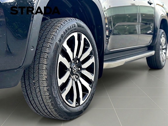 Volkswagen Amarok 16 of 16