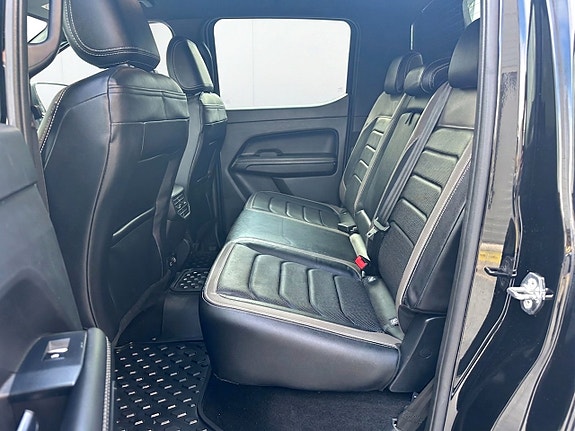 Volkswagen Amarok 9 of 16