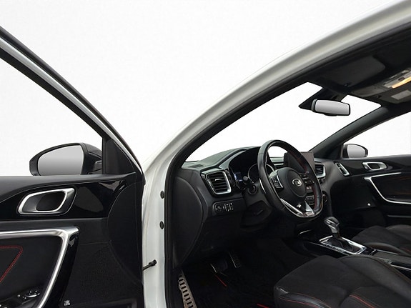 Kia ProCeed 11 of 30