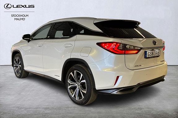 Lexus RX450h 2 of 24