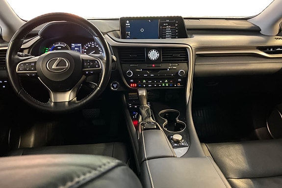 Lexus RX450h 8 of 24