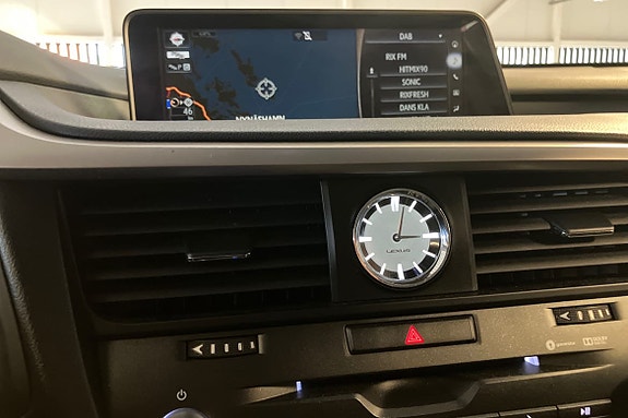 Lexus RX450h 13 of 24