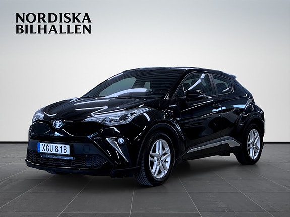Toyota C-HR 3 of 5