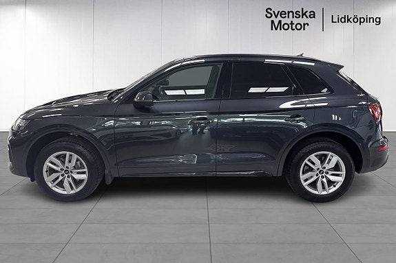Audi Q5 2 of 20