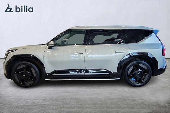 Kia EV9 3 of 21