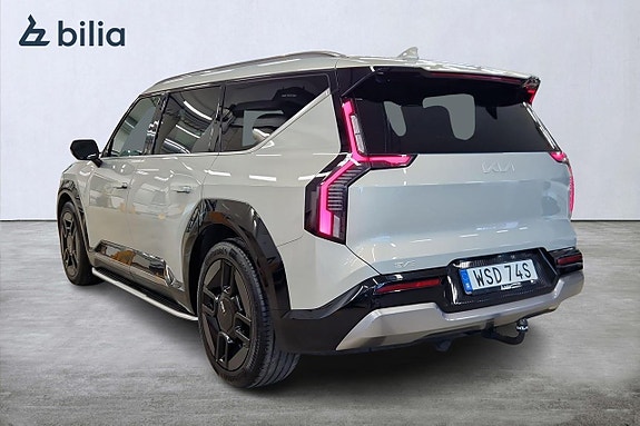 Kia EV9 2 of 21