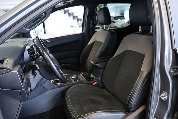 Volkswagen Amarok 14 of 21