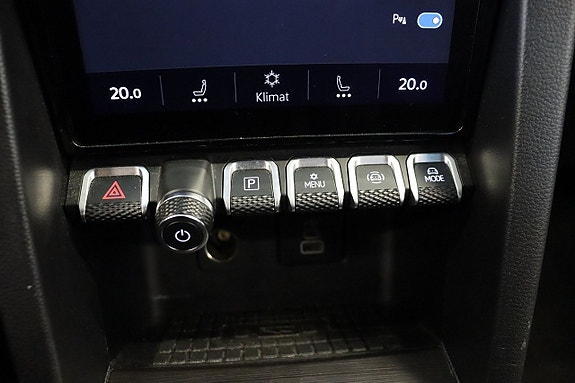 Volkswagen Amarok 16 of 21