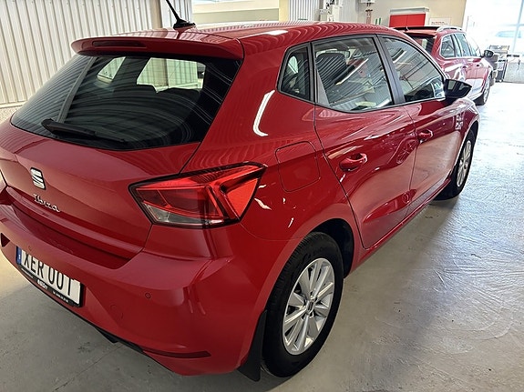 Seat Ibiza 4 of 15