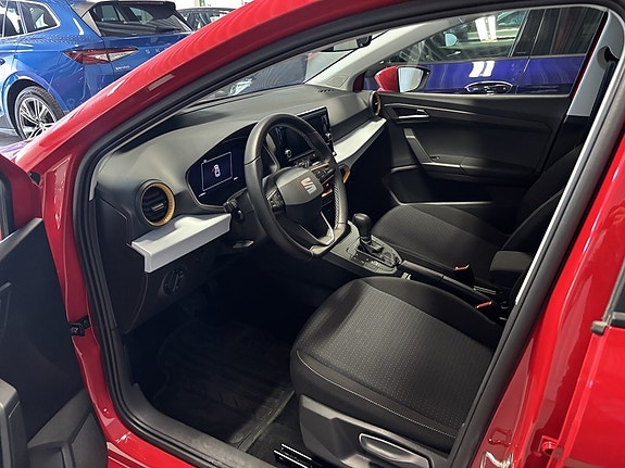 Seat Ibiza 8 of 15