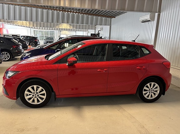 Seat Ibiza 2 of 15