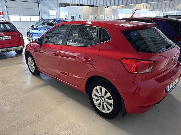 Seat Ibiza 3 of 15