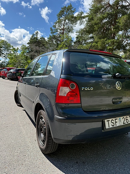 Volkswagen Polo 15 of 21