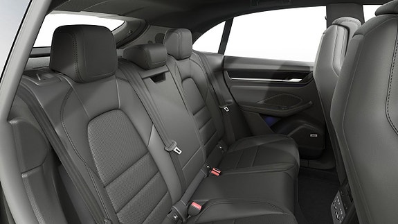 Porsche Macan S 10 of 10