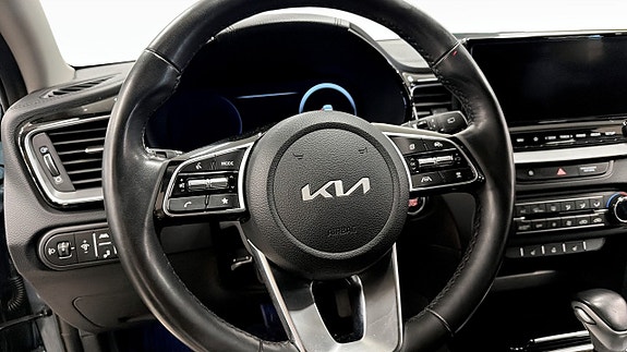 Kia XCeed 14 of 25