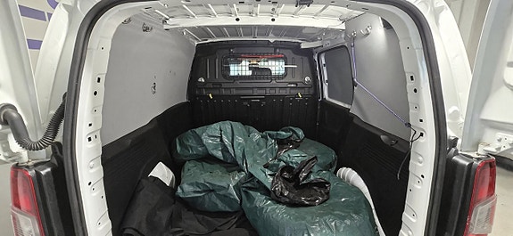 Seat Alhambra 8 of 12