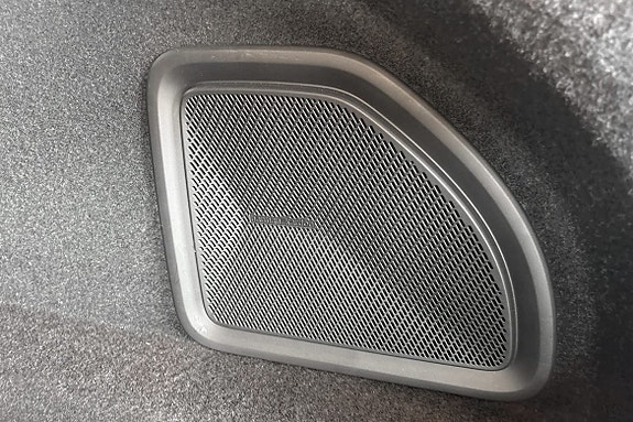 Polestar 4 17 of 30