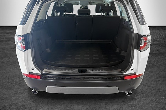 Land Rover Discovery Sport 13 of 15