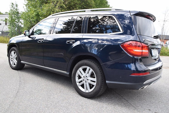 Mercedes-Benz GLS500 6 of 30