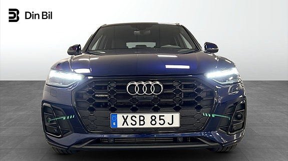 Audi Q5 4 of 5