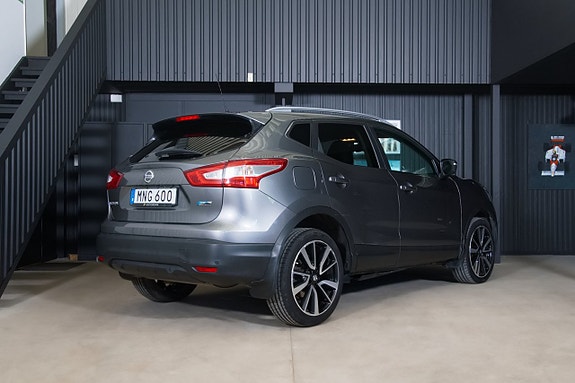 Nissan Qashqai 4 of 5