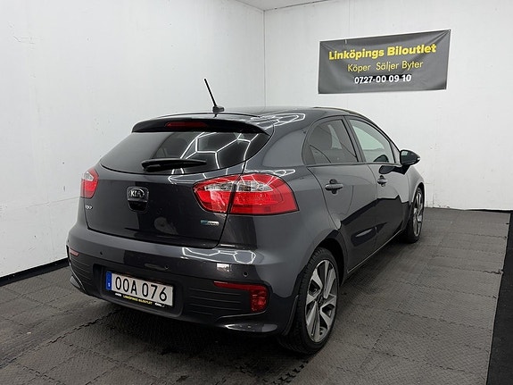 Kia Rio 4 of 5