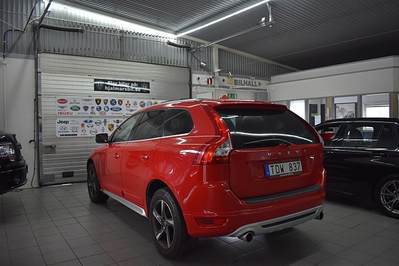 Volvo XC60 3 of 16