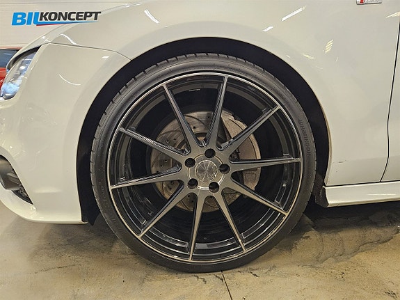 Audi A7 9 of 24