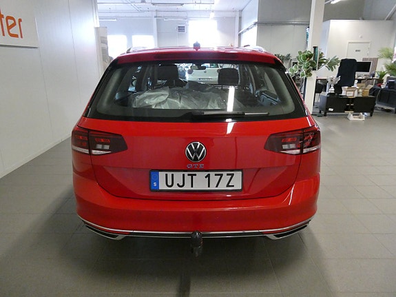 Volkswagen Passat 5 of 5