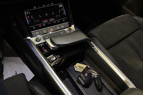 Audi Q8 23 of 26